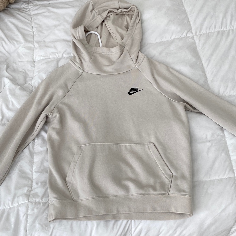 Nike Funnel-Neck Hoodie